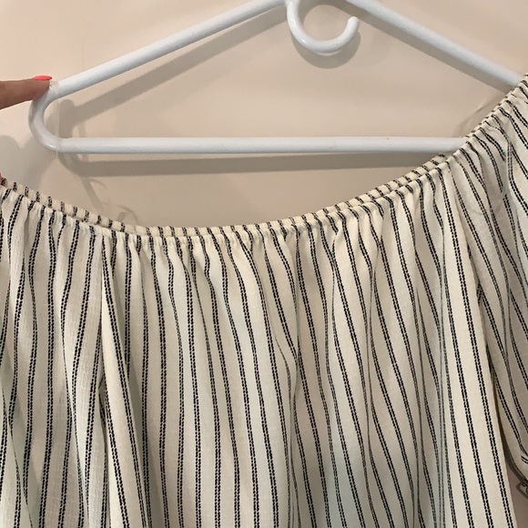 Off the shoulder top - Picture 8 of 11